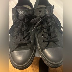 Brand New Black Chuck Taylor Classic Low Tops Converse Sneakers Size w-10 M-9